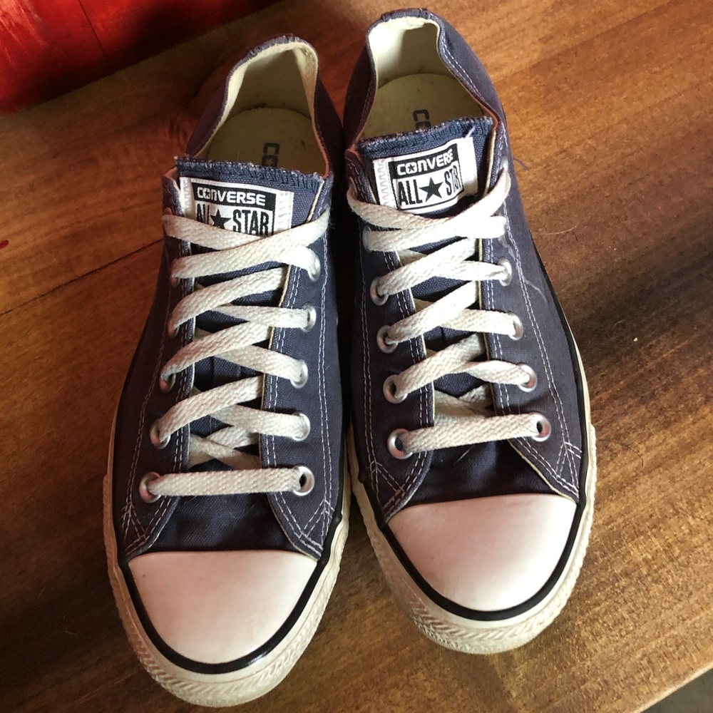 Size 9 Navy Converse.